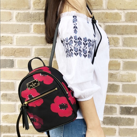 kate spade Handbags - Gaby’sBags👜💕- NWT Kate Spade Mini Backpack Poppy